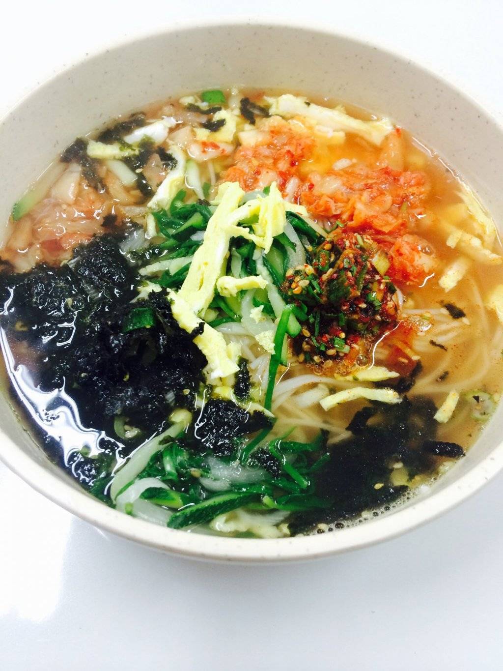 국수 먹기의 달인 | 인스티즈