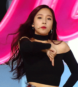 미나 어깨 노출 | 인스티즈