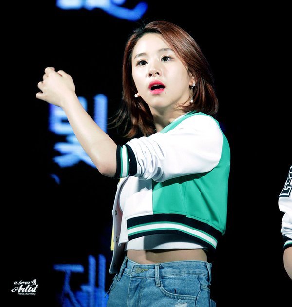 야 손채영 쩔지않냐? | 인스티즈