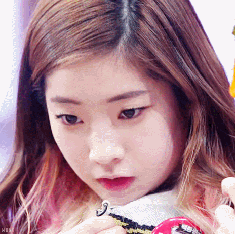 [트와이스] 오물오물 먹는 다현이 | 인스티즈