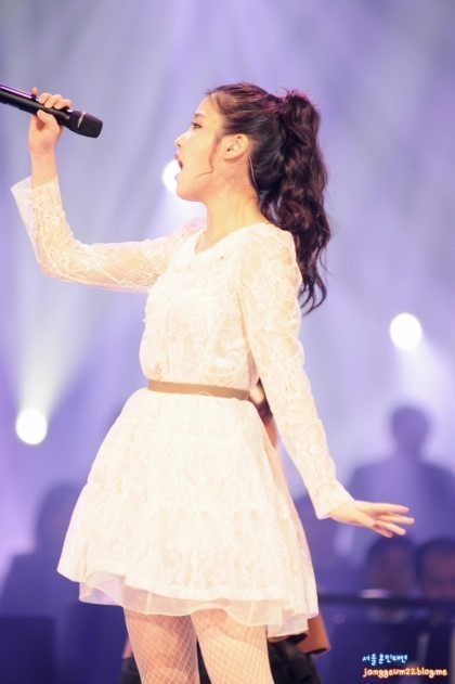 포니테일 아이유.jpgif | 인스티즈