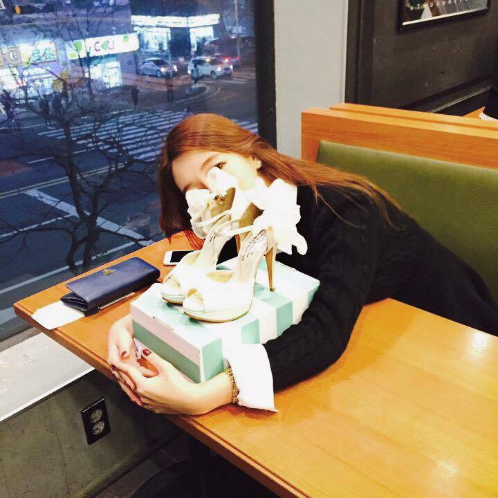 군대 기다려준 여자친구가 받은 선물.jpg | 인스티즈