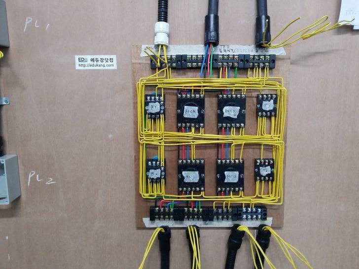 사람들이 가장 많이 응시하는 국가기술자격증 TOP 5 | 인스티즈