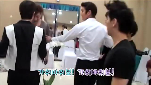 어느 남자아이돌의 싸움현장(살벌함주의) | 인스티즈