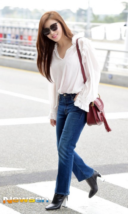 오늘자 공항 하지원 | 인스티즈