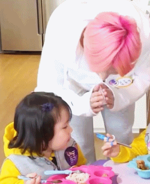 반달친구 2화에서 쥬쥬쌤한테 유일하게 철벽치는 여자 (feat. 쯔왑쯔왑) | 인스티즈