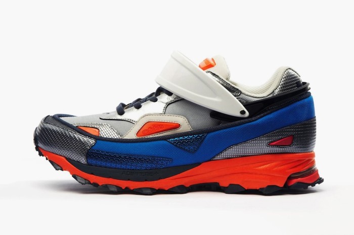 호불호 갈릴수도.. 있는..? 라프 시몬스 신발 | 인스티즈