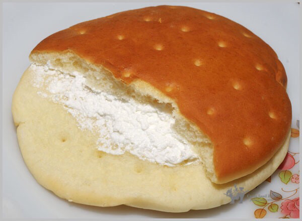 생크림빵 vs 슈크림빵 | 인스티즈