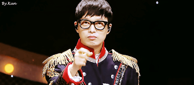 가면벗은 모습도 훈훈하게 잘생긴 음악대장 하현우.jpgif | 인스티즈