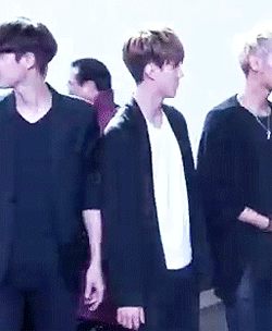 철벽 치는 아이돌들 모음 | 인스티즈