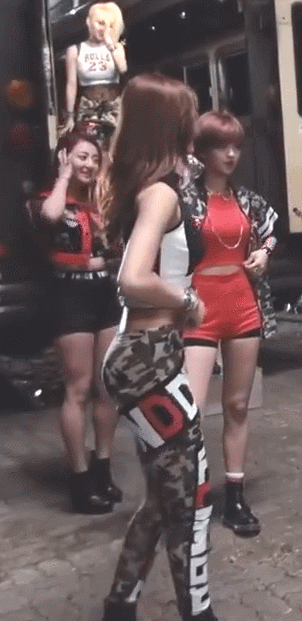 트와이스 쯔위 옆태 | 인스티즈