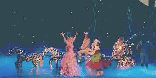 변신하는 의상들.gif | 인스티즈