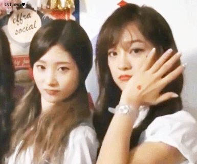 앨범 자켓 찍는 아이오아이 정채연 | 인스티즈