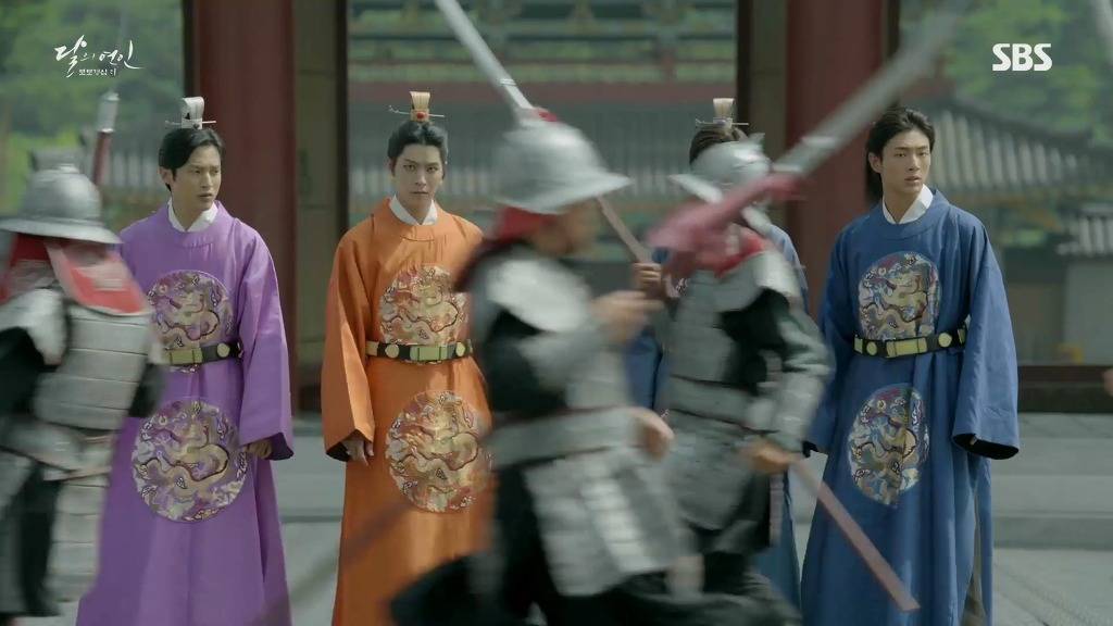 [달의연인] 이준기 아이유 새드라마 스케일.jpgif | 인스티즈