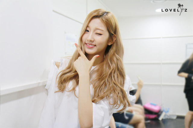 러블리즈 걸스피릿&불후의명곡 비하인드 컷 | 인스티즈