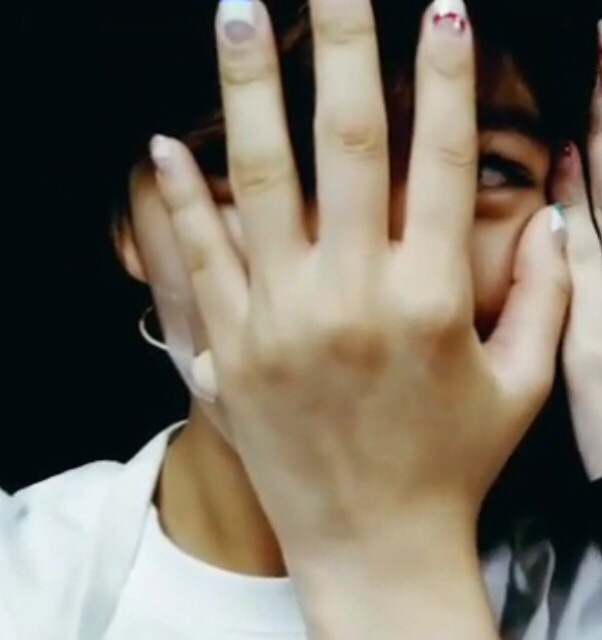 [트와이스] 정연 얼굴크기 위엄 | 인스티즈