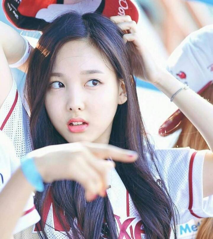 트와이스에서 막내인줄 알았던 멤버 | 인스티즈