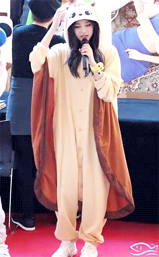 [트와이스] 오늘 팬싸에서 다람쥐라는단어 배운 쯔위 | 인스티즈