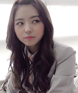 아이오아이 스톤나영.gif | 인스티즈