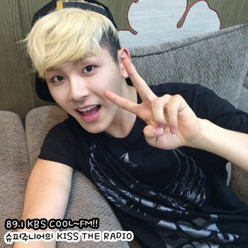 일상이 하는'척'인 가식적인 아이돌 | 인스티즈