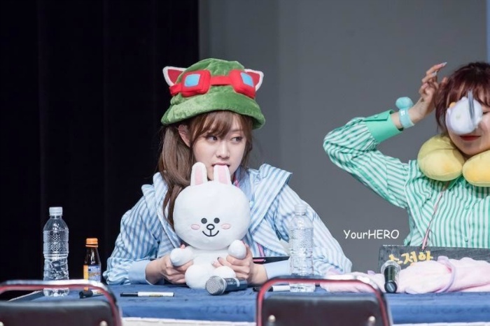 러블리즈의 시선강탈 전문가.jpgif | 인스티즈