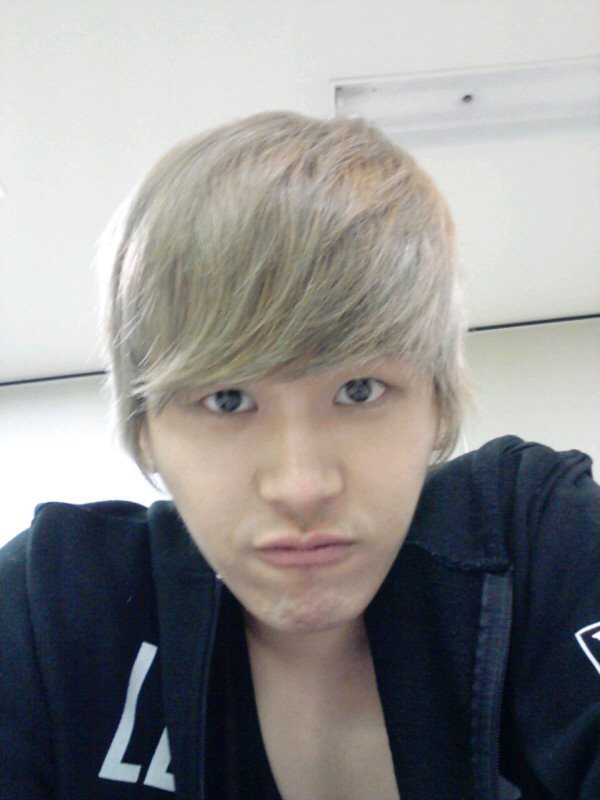 일상이 하는'척'인 가식적인 아이돌 | 인스티즈