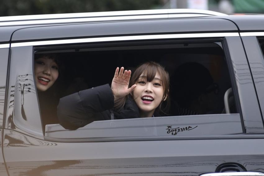 러블리즈의 시선강탈 전문가.jpgif | 인스티즈