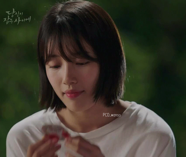 요플레 먹을 줄 아는 수지.gif | 인스티즈