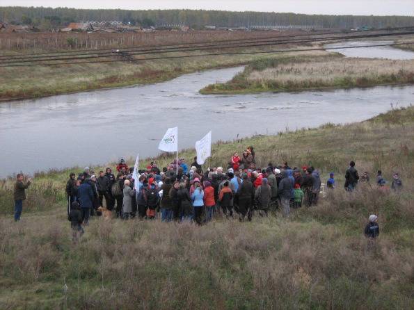 세상에서 가장 위험하고 오염된 호수 | 인스티즈