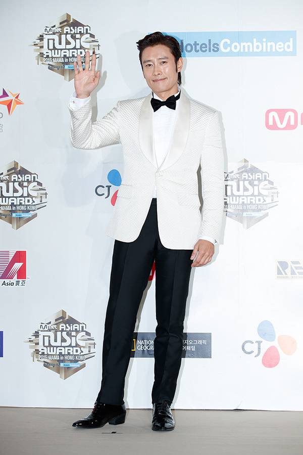 2016 MAMA 레드카펫.jpg | 인스티즈