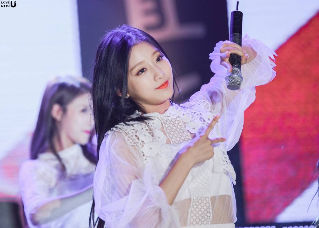 [러블리즈] 월요일부터 바쁠 것 같아서 예인이 | 인스티즈