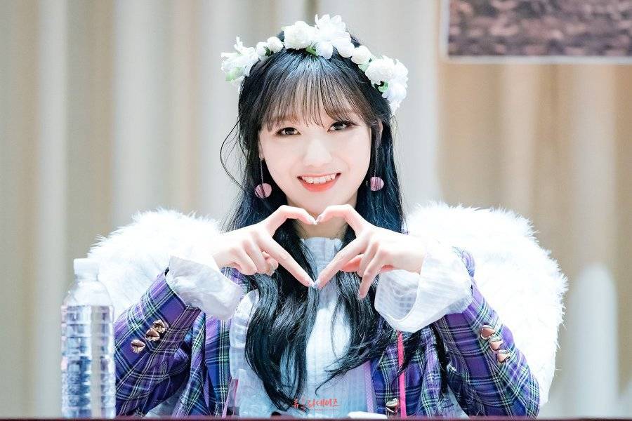 러블리즈의 시선강탈 전문가.jpgif | 인스티즈