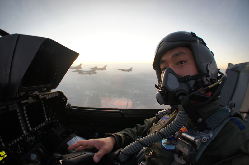 전투기 조종사의 위엄.JPG | 인스티즈