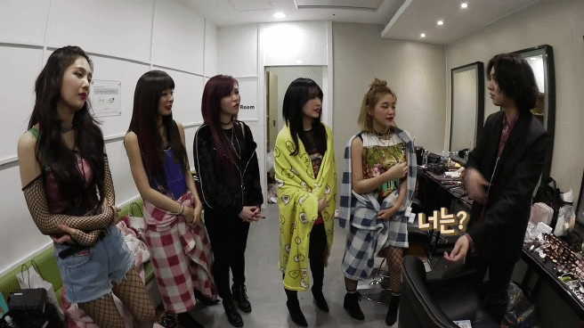 은근 귀여운 아이린.gif | 인스티즈