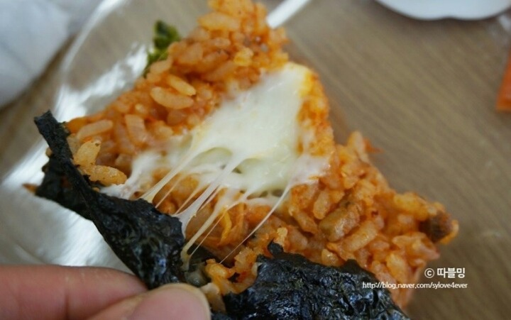 요새 세븐에서 핫한 유정 삼각김밥 | 인스티즈