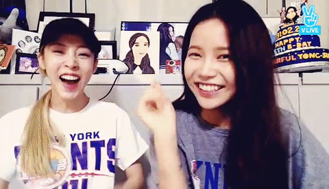 현실 수긍이 빠른 마마무.gif | 인스티즈