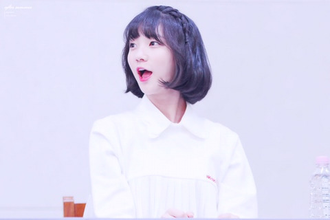 [오마이걸] 위쳐3를 하다가 프리실라의 노래가 감미로워서 비니 | 인스티즈