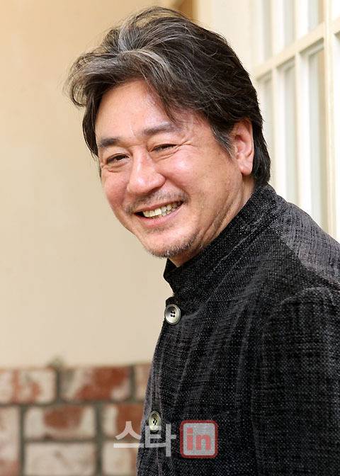 당신이 투자자라면 더 투자하고싶은 영화는?(배우만 보고 결정해야함) | 인스티즈