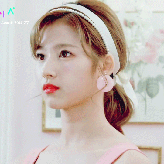 금요일은 트와이스 사나 | 인스티즈