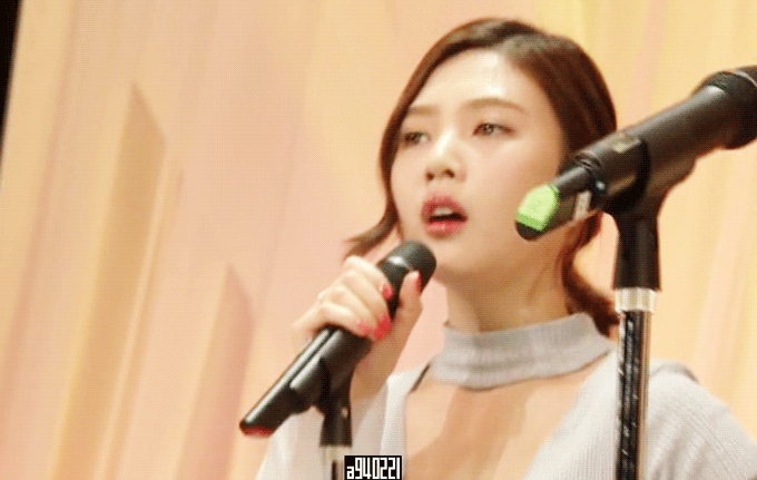 레드벨벳 조이.GIF | 인스티즈