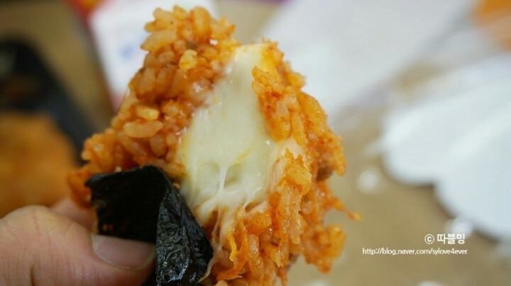 요새 세븐에서 핫한 유정 삼각김밥 | 인스티즈