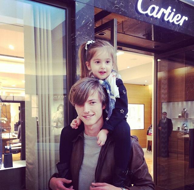 뉴욕의 흔한 베이비시터 | 인스티즈