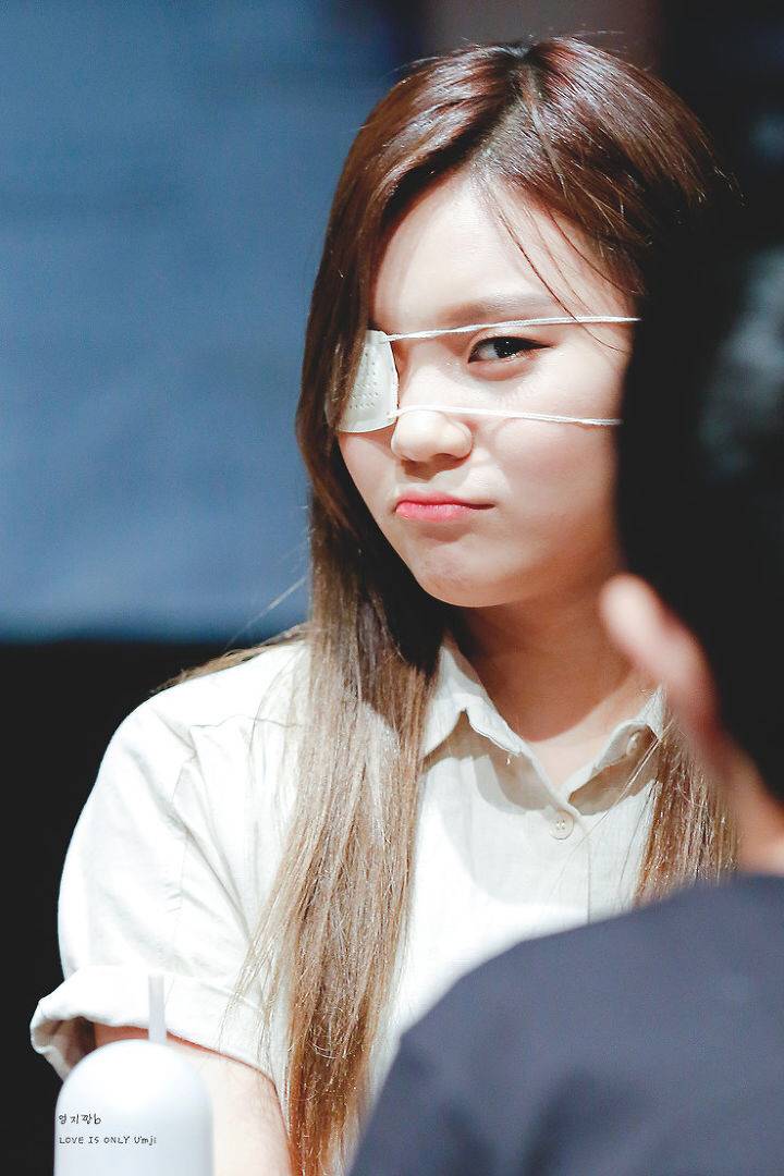 [여자친구] 해리 케인은 확실히 물건인 것 같아서 엄지 | 인스티즈