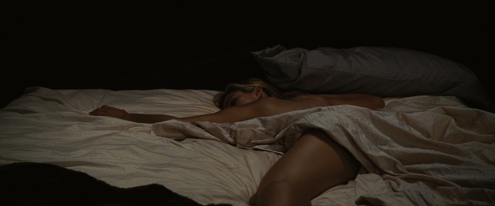 아이언맨와 언쟁하는 여기자..jpg | 인스티즈