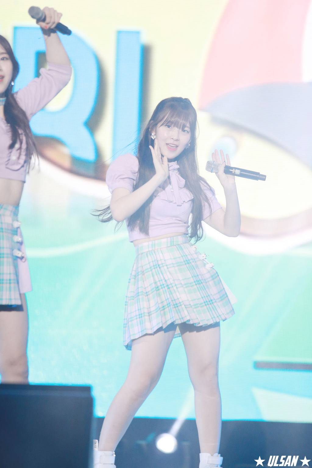 170714 오마이걸 울산공연 아린이 직찍.jpgif | 인스티즈