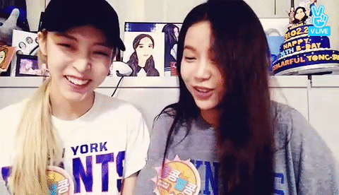 현실 수긍이 빠른 마마무.gif | 인스티즈