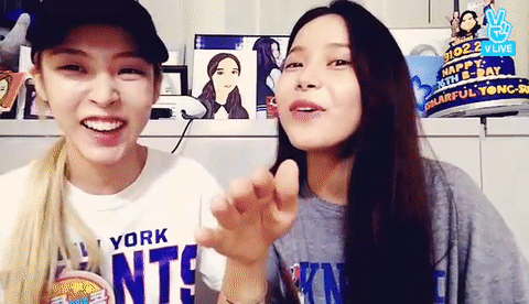 현실 수긍이 빠른 마마무.gif | 인스티즈