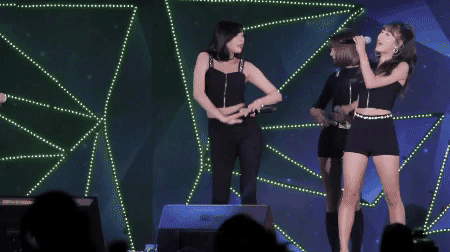 하영이 웨이브.gif | 인스티즈