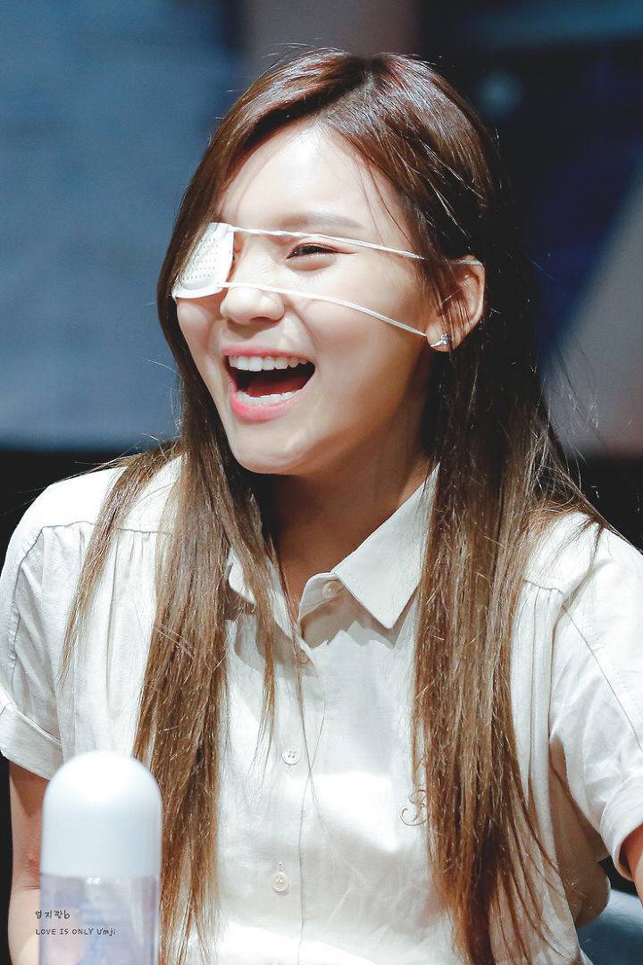 [여자친구] 해리 케인은 확실히 물건인 것 같아서 엄지 | 인스티즈