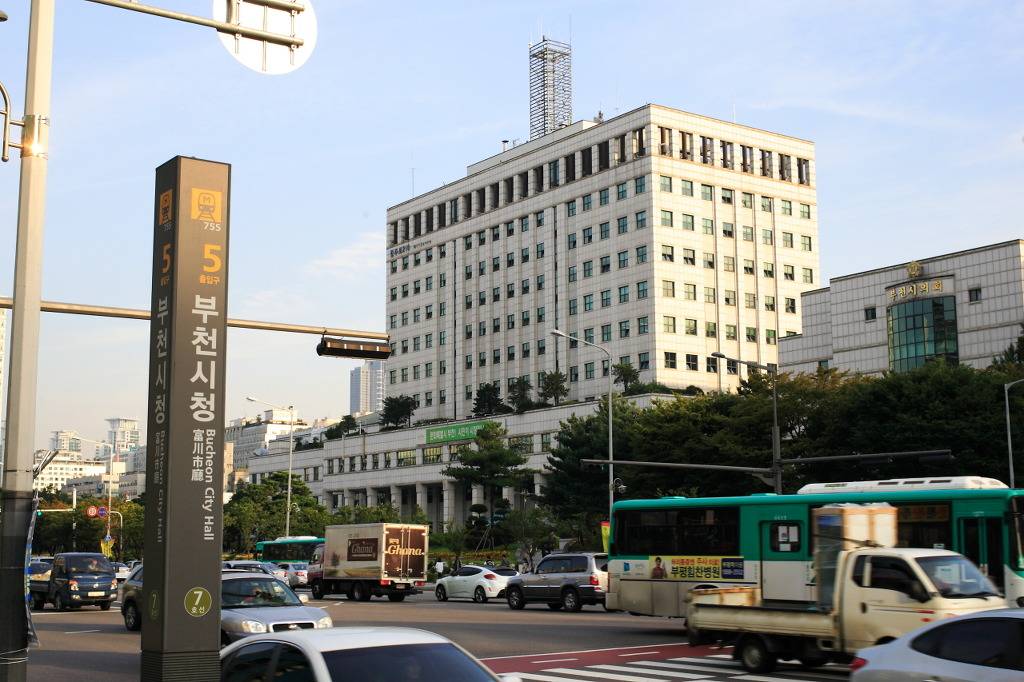 사람 바글바글한 도시 경기도 부천.jpg | 인스티즈